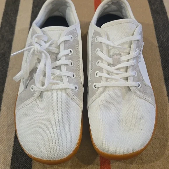 WHITIN White Canvas Sneakers With Orange Sole Size 39 NWOT - Picture 6 of 8